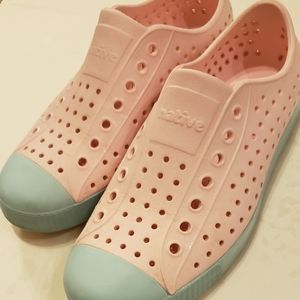 Native Woman Shoes